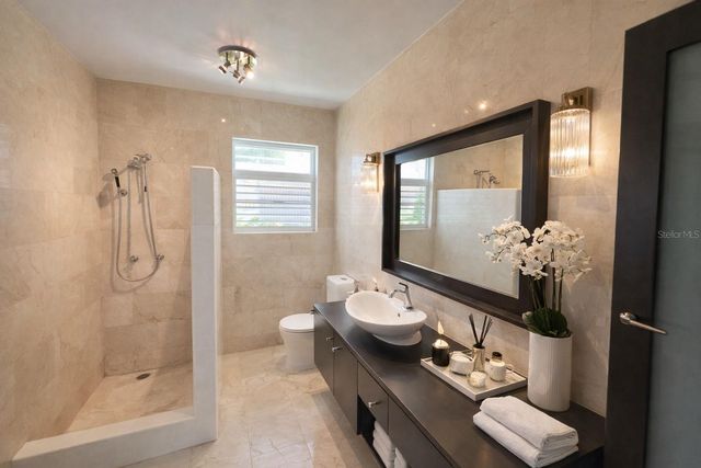 17 GUERRERO NOBLE, San Juan, PR 00913