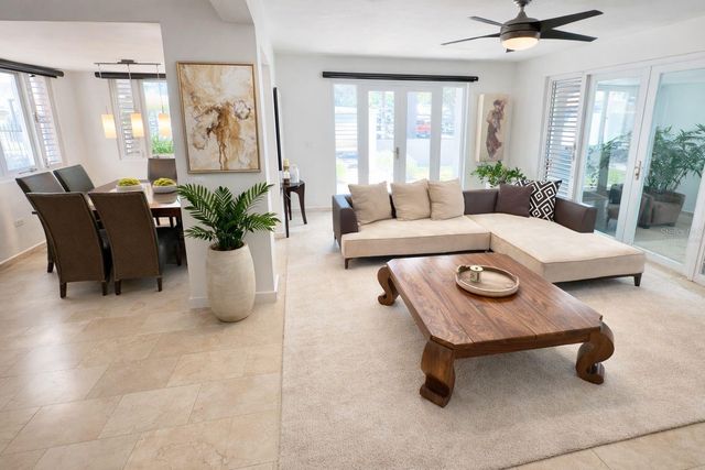 17 GUERRERO NOBLE, San Juan, PR 00913