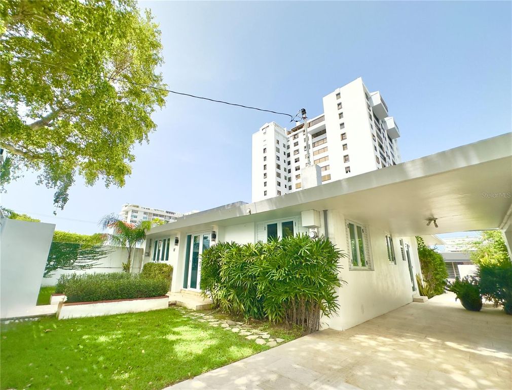 17 GUERRERO NOBLE, San Juan, PR 00913