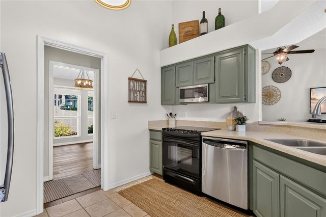 8820 SPYGLASS LOOP, Clermont, FL 34711