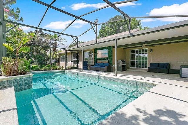 8820 SPYGLASS LOOP, Clermont, FL 34711