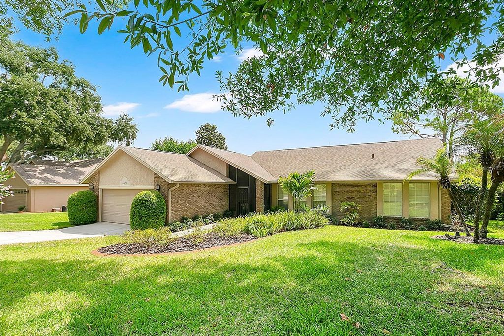 8820 SPYGLASS LOOP, Clermont, FL 34711