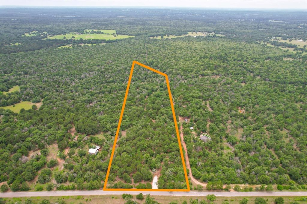 492 S Old Potato RD, Paige, TX 78659