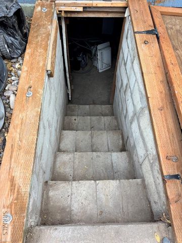 692 Lomax Street, Idaho Falls, ID 83401