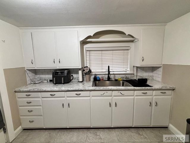 692 Lomax Street, Idaho Falls, ID 83401