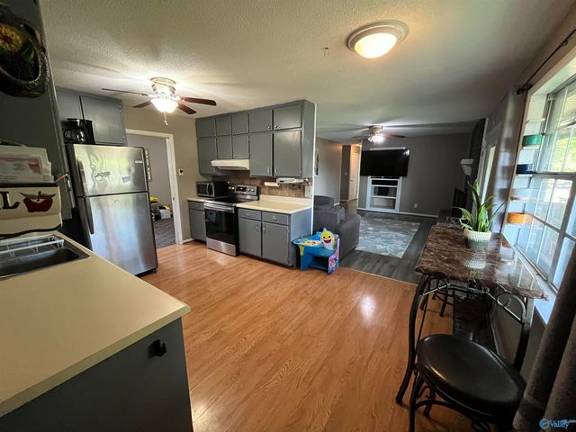 4691 Cornelia Drive, Hokes Bluff, AL 35903