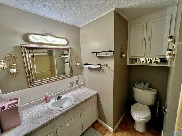 4691 Cornelia Drive, Hokes Bluff, AL 35903