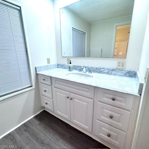 5526 Miles Standish LN, North Fort Myers, FL 33917