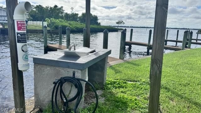 5526 Miles Standish LN, North Fort Myers, FL 33917