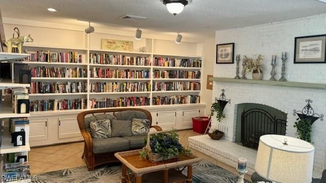 5526 Miles Standish LN, North Fort Myers, FL 33917