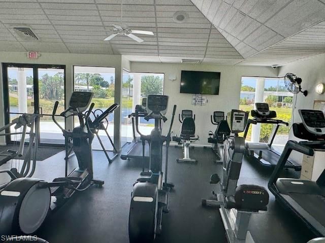 5526 Miles Standish LN, North Fort Myers, FL 33917