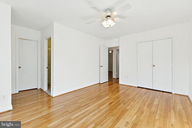 9896 CARDINAL, Fairfax, VA 22030