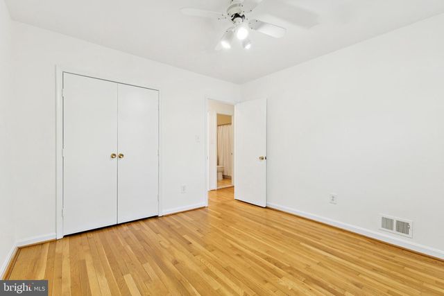 9896 CARDINAL, Fairfax, VA 22030