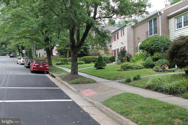 9896 CARDINAL, Fairfax, VA 22030