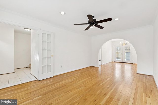 9896 CARDINAL, Fairfax, VA 22030