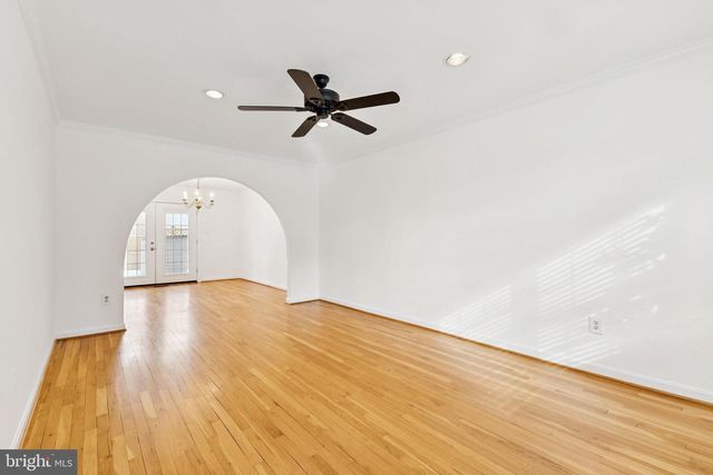 9896 CARDINAL, Fairfax, VA 22030