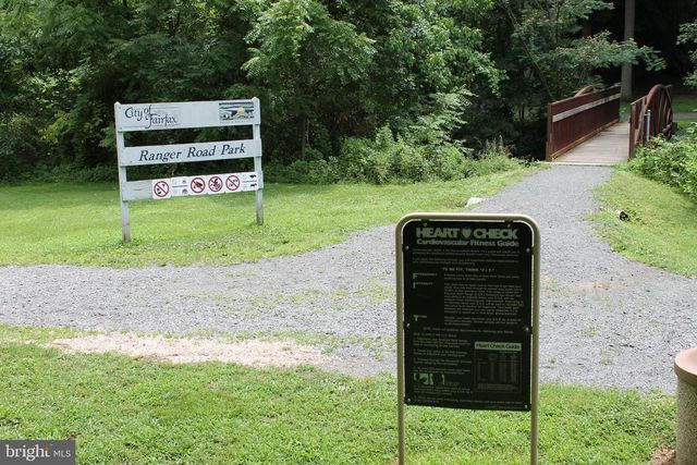 9896 CARDINAL, Fairfax, VA 22030