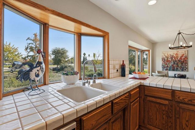 12101 Columbet Avenue, San Martin, CA 95046