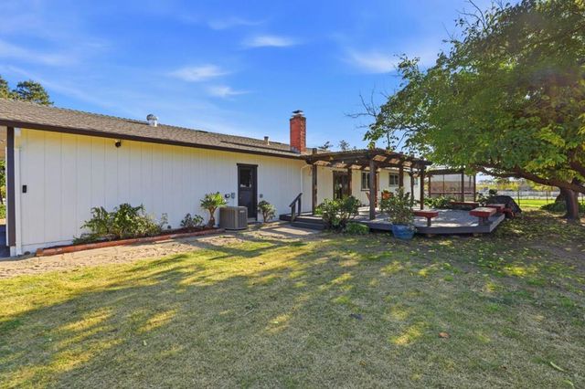 12101 Columbet Avenue, San Martin, CA 95046