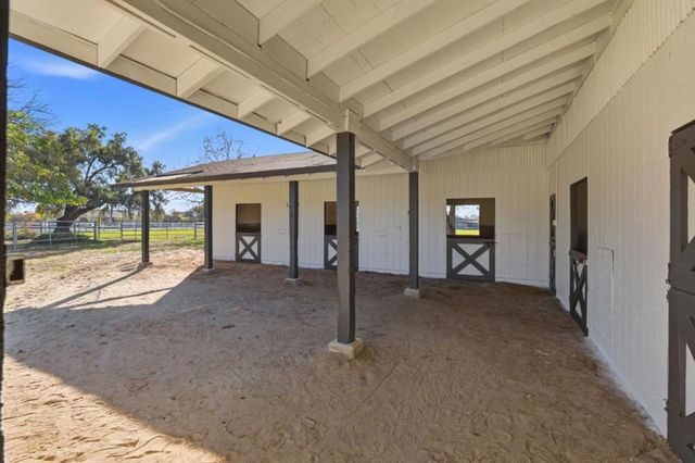 12101 Columbet Avenue, San Martin, CA 95046