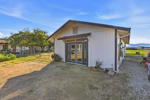 12101 Columbet Avenue, San Martin, CA 95046