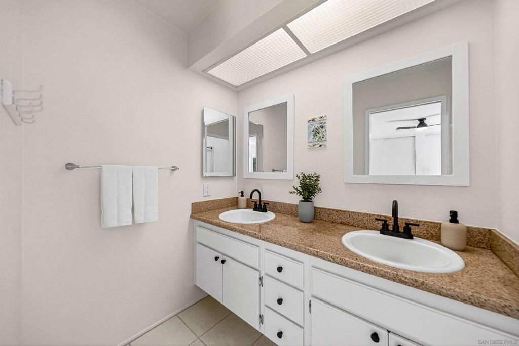 Image 18 of property listing at 2944 Cottingham St, Oceanside, CA 92054