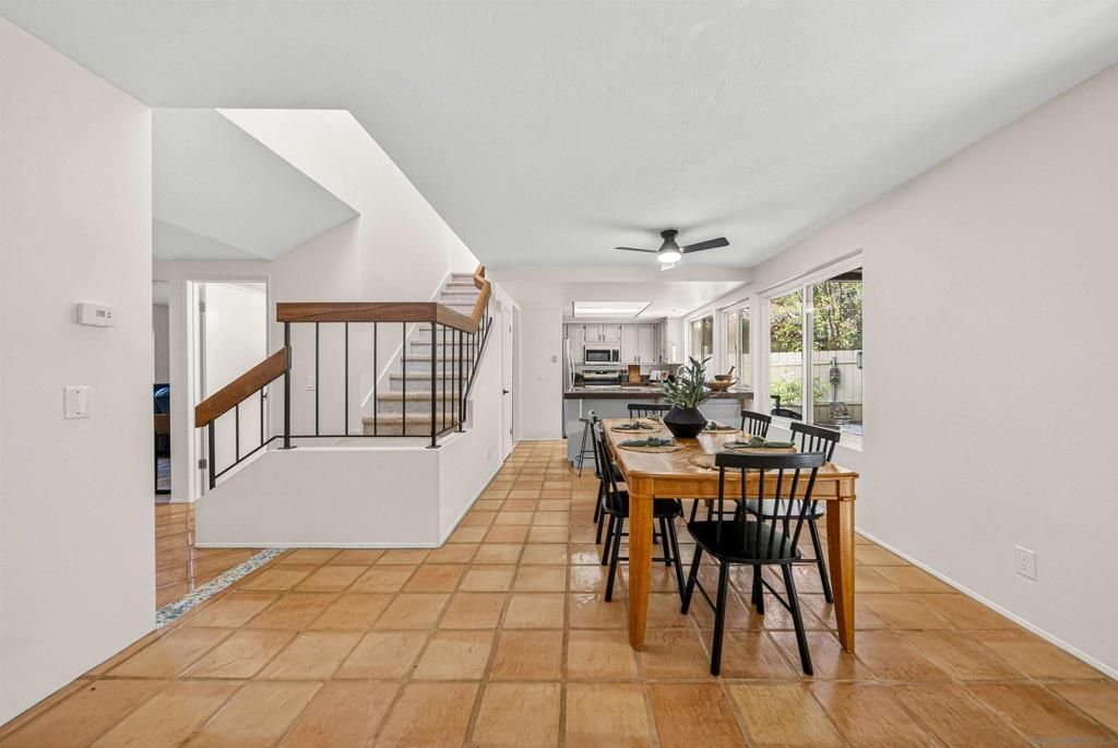Image 2 of property listing at 2944 Cottingham St, Oceanside, CA 92054