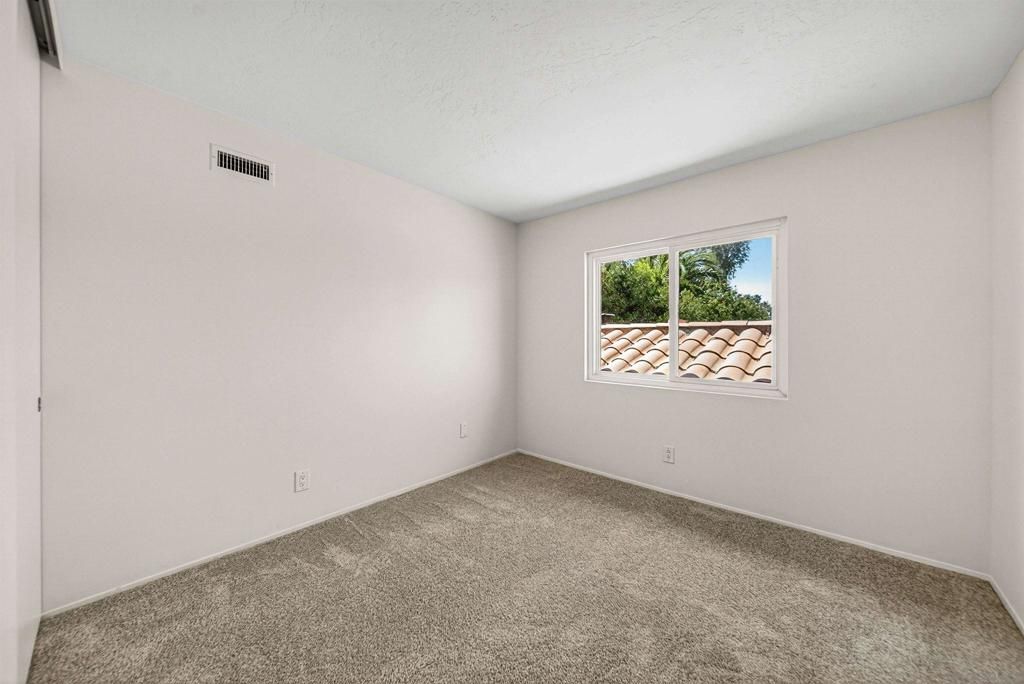 Image 23 of property listing at 2944 Cottingham St, Oceanside, CA 92054