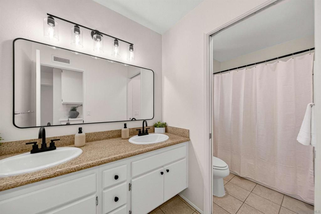 Image 26 of property listing at 2944 Cottingham St, Oceanside, CA 92054