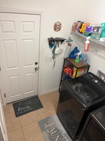 272 SPARROW HAWK DRIVE, Groveland, FL 34736