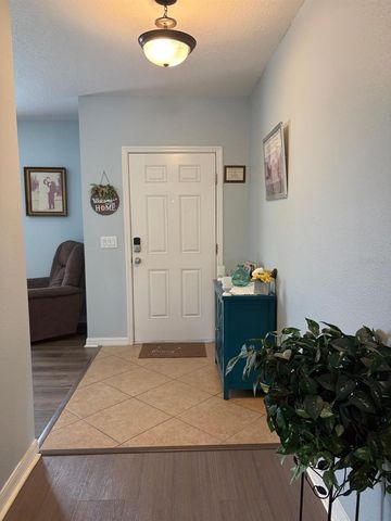 272 SPARROW HAWK DRIVE, Groveland, FL 34736