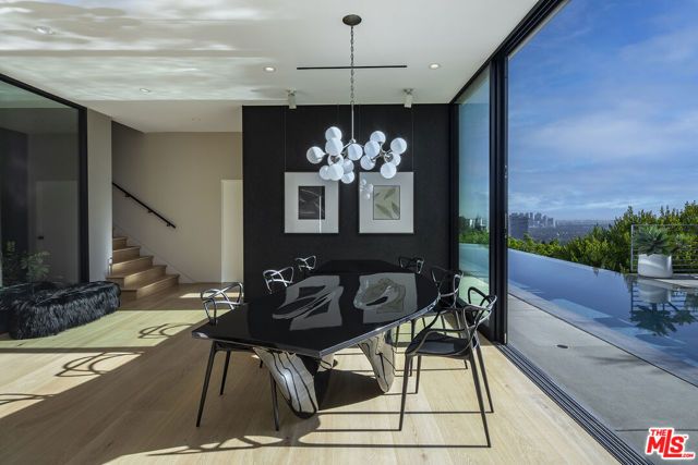 1517 Oriole Lane, Los Angeles, CA 90069