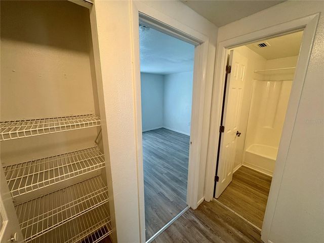 408 57TH AVENUE DRIVE E E, Bradenton, FL 34203