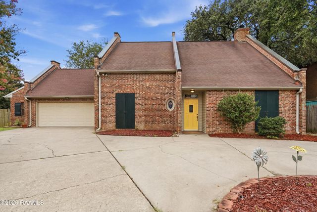 24 Audubon Oaks Boulevard, Lafayette, LA 70506