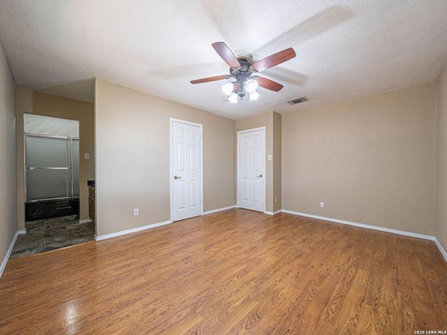 1935 E Fm 1518, St Hedwig, TX 78152