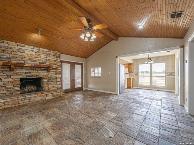 1935 E Fm 1518, St Hedwig, TX 78152