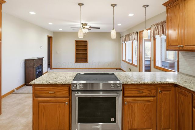 2495 Hwy 60, Friona, TX 79035