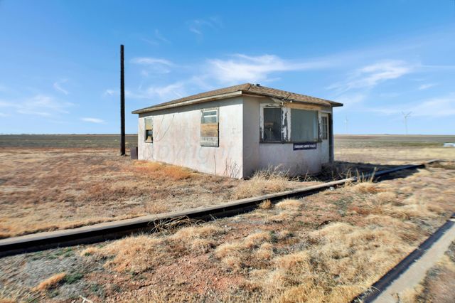 2495 Hwy 60, Friona, TX 79035