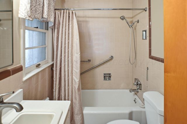 2495 Hwy 60, Friona, TX 79035