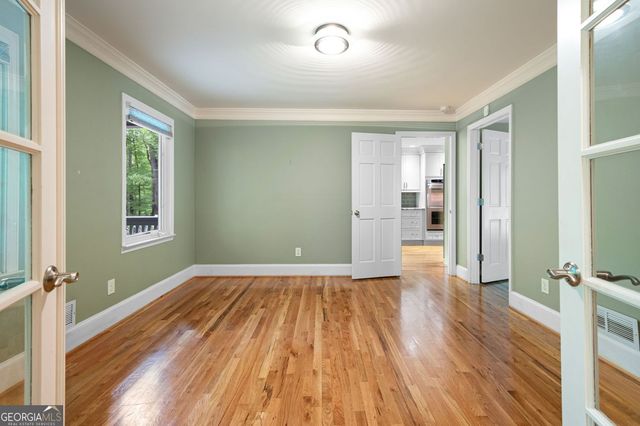 465 Willowbrook Drive SE, Smyrna, GA 30082