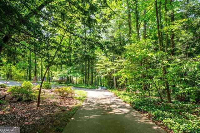 465 Willowbrook Drive SE, Smyrna, GA 30082