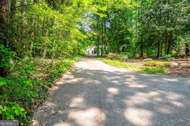 465 Willowbrook Drive SE, Smyrna, GA 30082