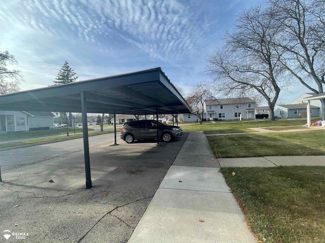9469 Parkwood North Drive, Davison, MI 48423
