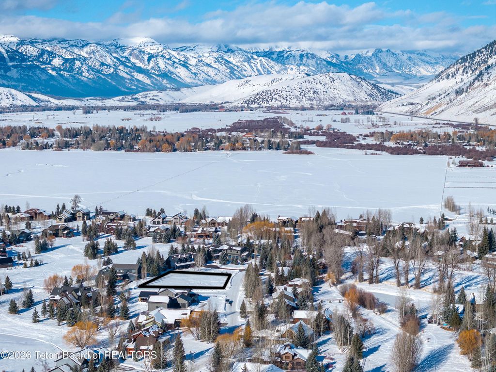 4215 S KESTREL Lane, Jackson, WY 83001 photo 2