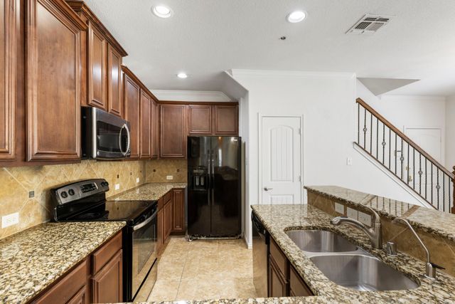 8812 Papa Trail, Mckinney, TX 75070