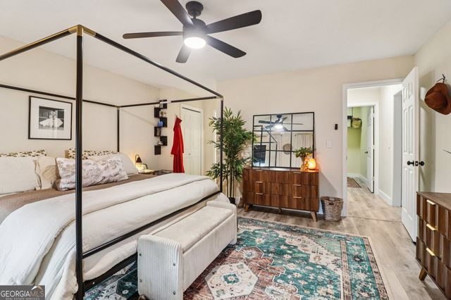 230 Aspen Lake Drive W, Newnan, GA 30263