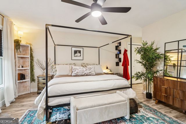 230 Aspen Lake Drive W, Newnan, GA 30263