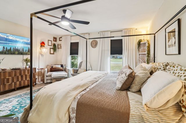 230 Aspen Lake Drive W, Newnan, GA 30263