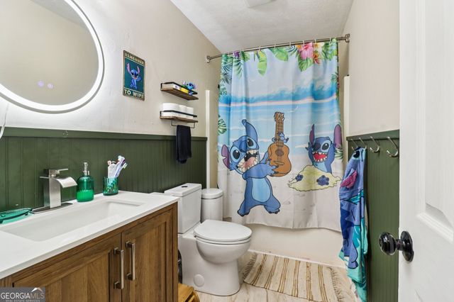 230 Aspen Lake Drive W, Newnan, GA 30263