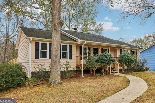 230 Aspen Lake Drive W, Newnan, GA 30263